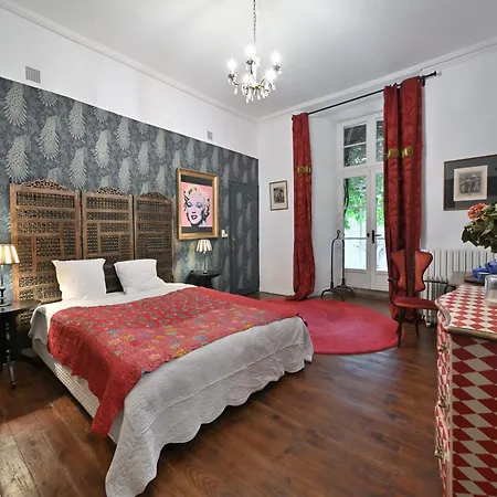 Chateau De Fajac La Selve Holiday home Pech-Luna